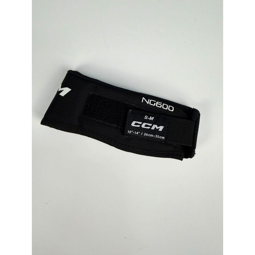 CCM NG600 Junior S/M Cut-Resistant Hockey Neck Guard BNQ Certified